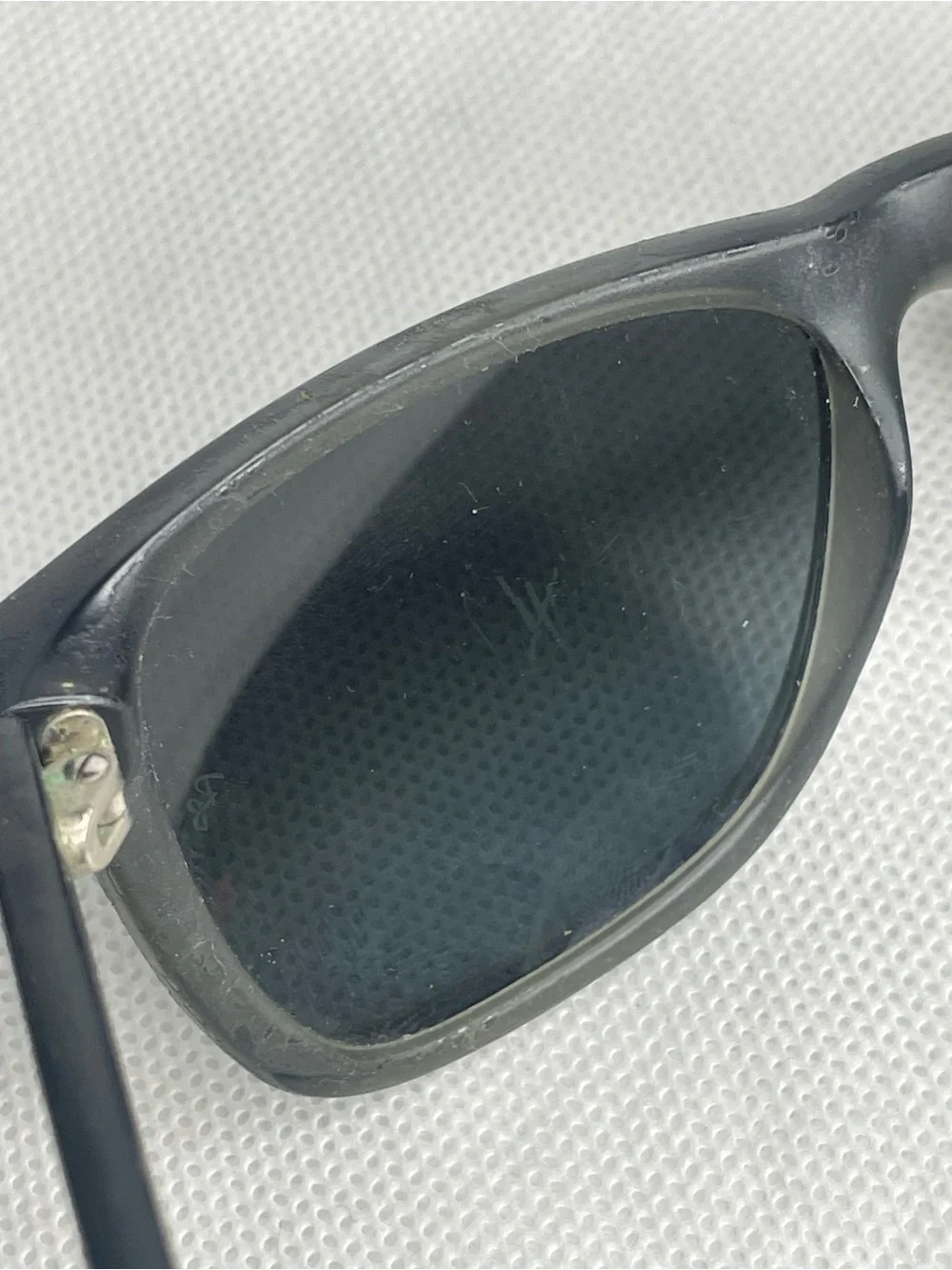 Ray-Ban Justin Sunglasses Classic Gray Black Smoke Lens RB4165 852/88 54[]16 3N